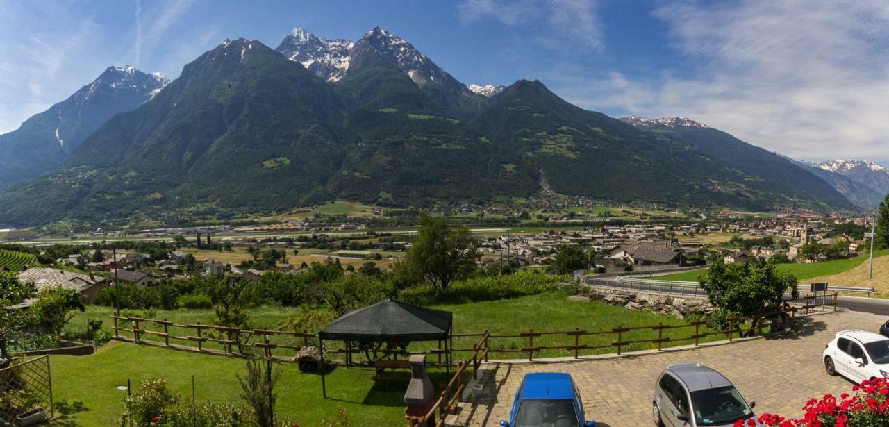 Vistarelax Apartment Aosta Luaran gambar