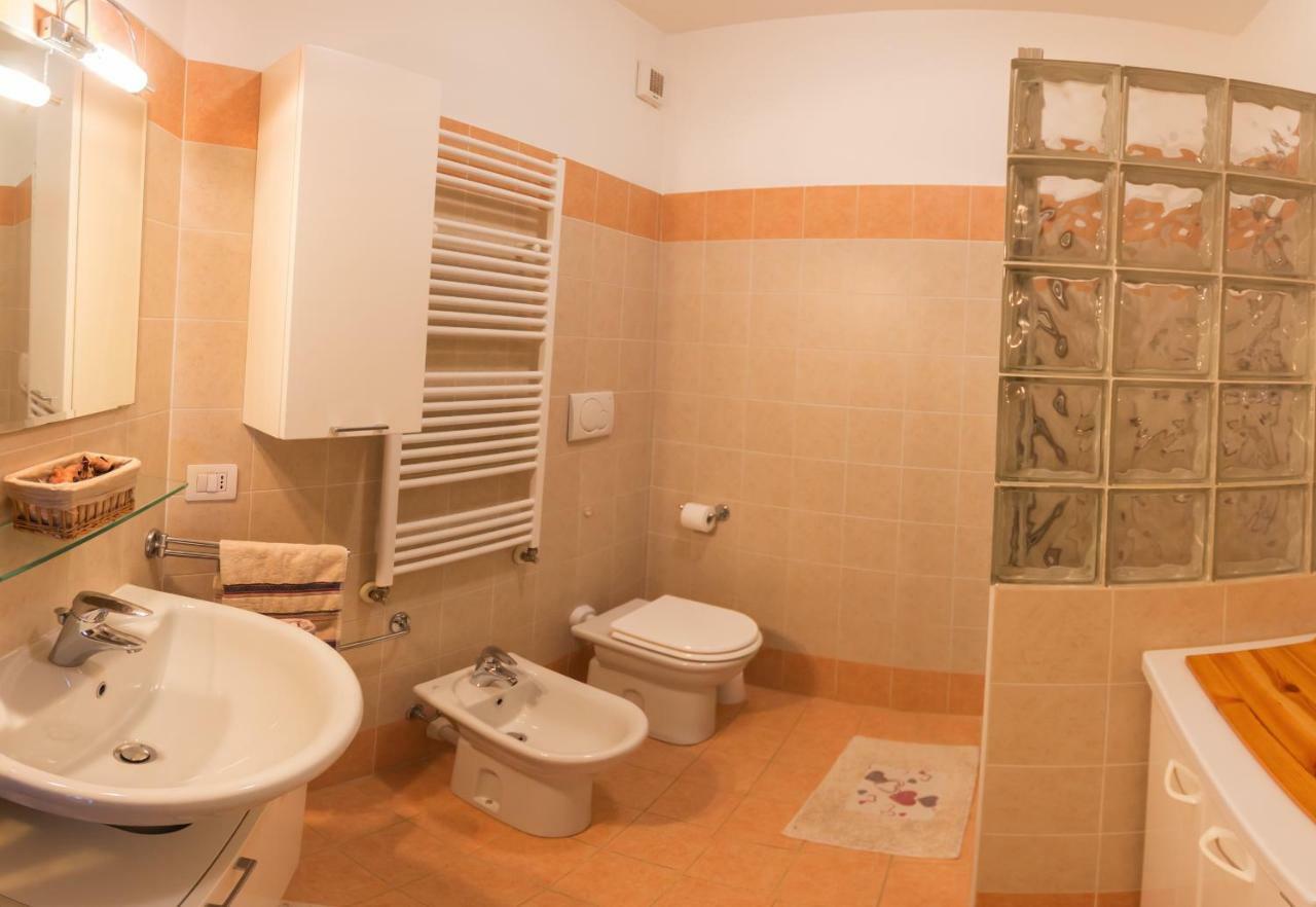 Vistarelax Apartment Aosta Luaran gambar