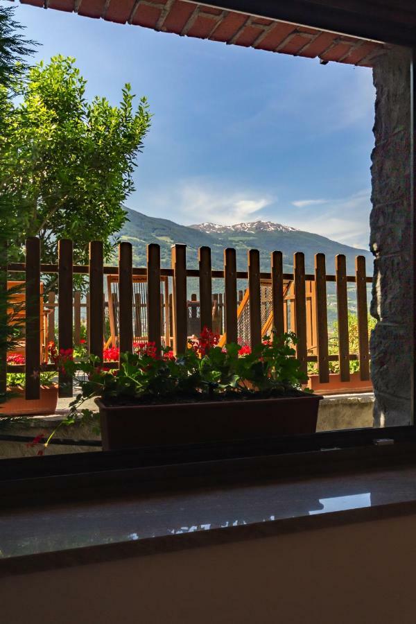 Vistarelax Apartment Aosta Luaran gambar