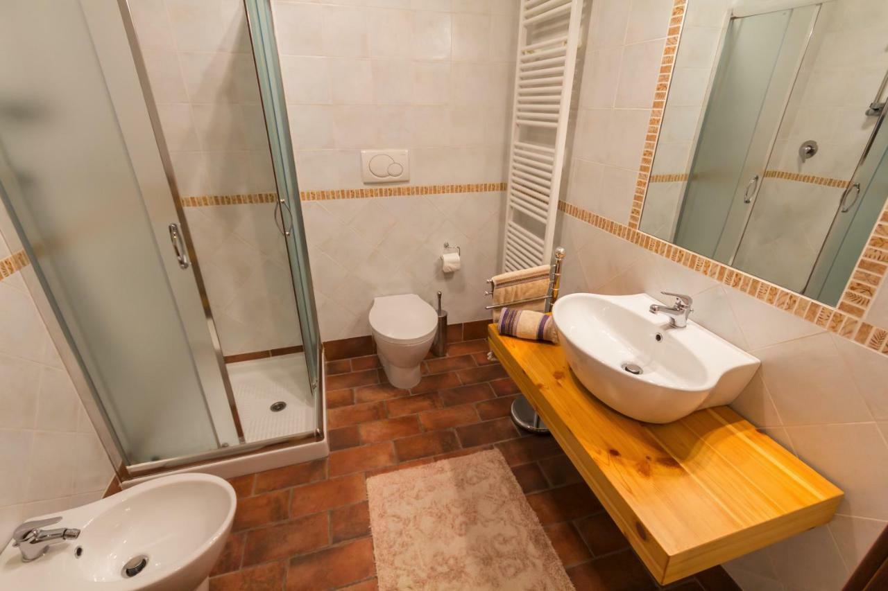 Vistarelax Apartment Aosta Luaran gambar