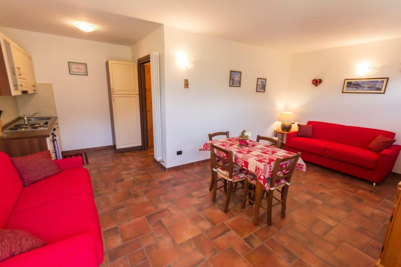Vistarelax Apartment Aosta Luaran gambar